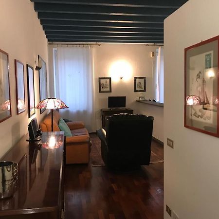 Апартаменти Gatto Bianco Bergamo 9 Екстер'єр фото